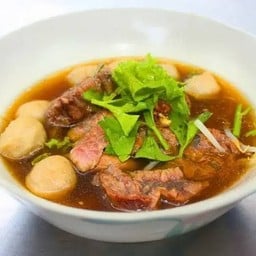 ก๋วยเตี๋ยวเกวียนโคราช สาขา พาข้าว