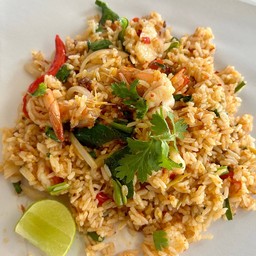 ข้าวผัดต้มยำ