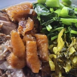 ร้านโค้กข้าวขาหมูหนังเด้ง( ครัวท่าทราย