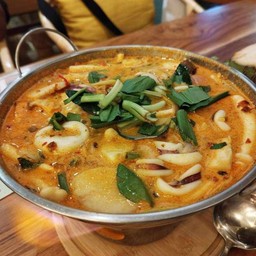 ต้มยำรวมมิตรทะเล