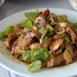 น้ำตกเนื้อวัว