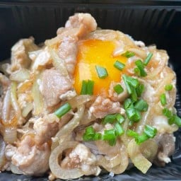 We luv beef  ฮาลาลfood