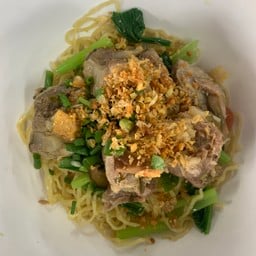บะหมี่หมูตุ๋น
