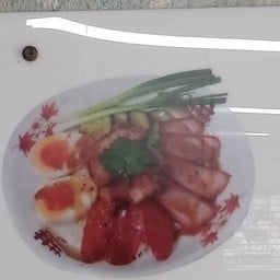 ข้าว หมูแดง