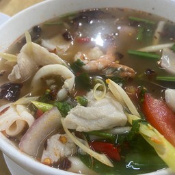 ต้มยำรวมมิตร หม้อไฟ