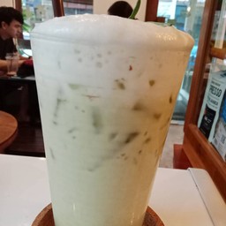 มัทฉะนมเย็น