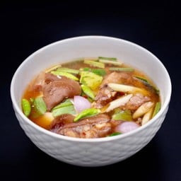 ต้มยำขาหมู (น้ำพะโล้)