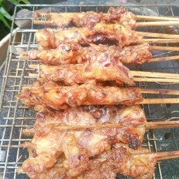 โครงไก่ย่างสมุนไพรหอมสุดๆ