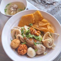 [ใหม่!]ก๋วยเตี๋ยวลูกชิ้นแคระน้ำใส