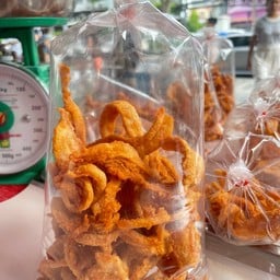 หมูทอดเชียงฮาย ลาดพร้าว 23