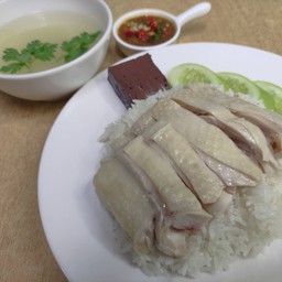 ข้าวมันไก่ตงเจริญ(ตลาดบางแค)
