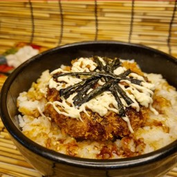 ข้าวหน้าแฮมเบิร์กทอด