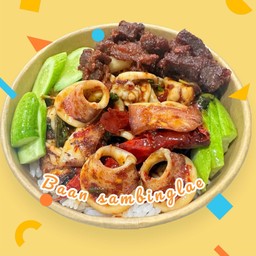 ข้าวกระเพราหมึก