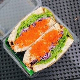 แซนวิช ปูอัด + ไข่กุ้ง