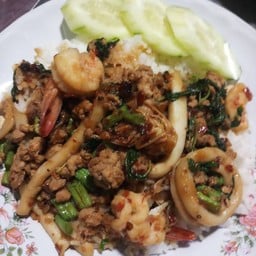 ส้มตำไก่ย่างยโสธรลุงอึ่ง เจ้าเก่า