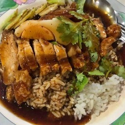 ข้าวหมูกรอบ