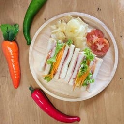 Food snack box 1