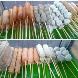 ลูกชิ้นปิ้งโต้รุ่งบังยาซูนี ตลาดสดผังเมือง4
