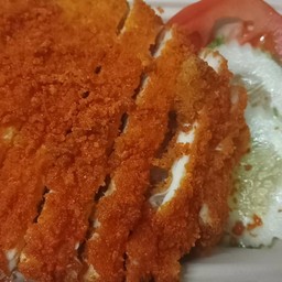 ข้าวไก่กรอบวิ้งแซ่บบบ