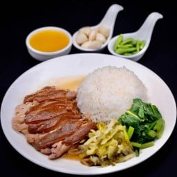 ข้าวขาหมูเล่าคุงกี่ สาขา วัชรพล ซอย 6 ข้าวขาหมูเล่าคุงกี่ สาขา วัชรพล ซอย 6