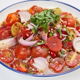 ยำไข่แดงเค็ม