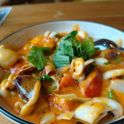 หมึกผัดไข่เค็ม