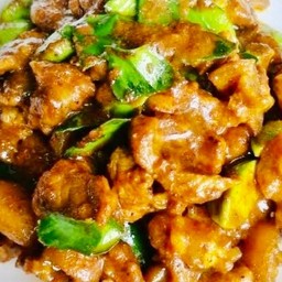 พริกแกงเครื่องในไก่