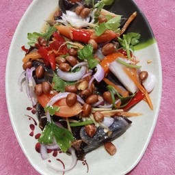 เจ๊อ้อยข้าวต้มสี่แยก