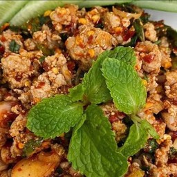 ลาบอีสาน