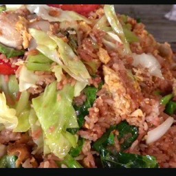 ข้าวผัดรถไฟ