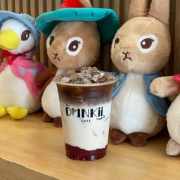 สตรอเบอรี่คอฟฟี่นมสด