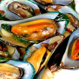 หอยแมลงภู่ ผัดพริกเผา