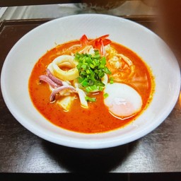Tom Yum Ramen Seafood