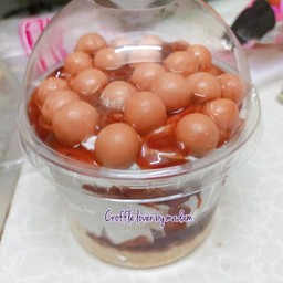 Strawberry ball Whip Pie