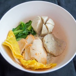 ก๋วยเตี๋ยวไก่