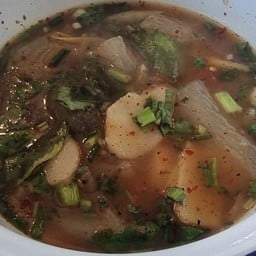 ต้มแซ่บเอ็นแก้วหมู