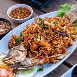 ปลาทอดสมุนไพร