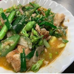 แกงอ่อมหมูฟักทอง