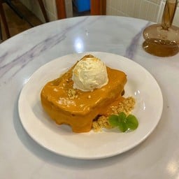 คาราเมลโทสต์ สังขยาชาไทย