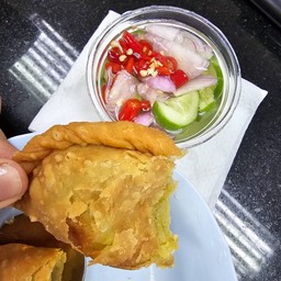 โรงกระหรี่พัฟยุดยา