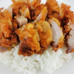 ข้าวไ่ก่ทอด (กรอบนอกนุ่มใน)