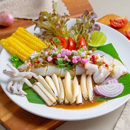 ยำปลาหมึก