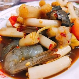 [ส้มตำเจ้เก๋ครกแตกซีฟู้ด] ไหลบัวกุ้งสด