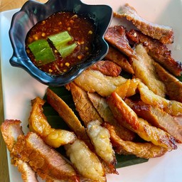 เสือร้องไห้