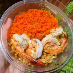 มาม่าผัดซอส  หน้าไข่กุ้ง