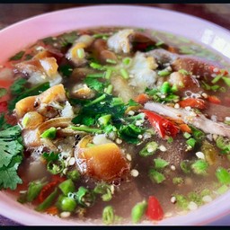 ต้มยำขาหมู