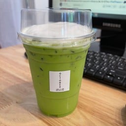 Oct. October cake and cafe