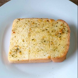 ปังปิ้งเนยกระเทียม