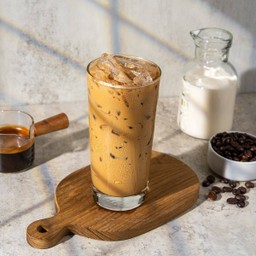 กาแฟโบราณ ต้นตำรับสี่พระยา