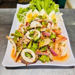 ยำถั่วพลู